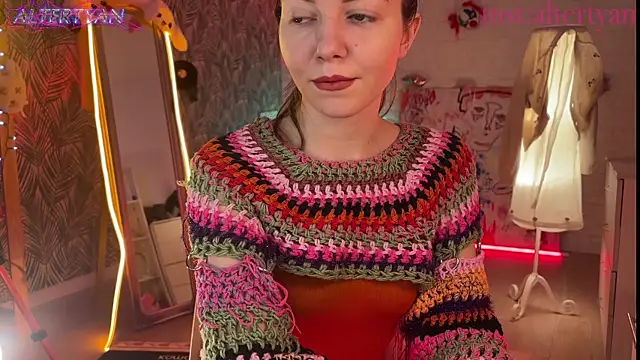 altertyan online show from May 2026 09:44:02 PM