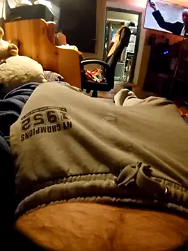 Snapshot of anonymus9006 chatting on February 2026 04:14:02 PM anonymus9006 online show from February 2026 04:14:02 PM