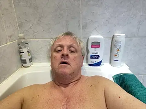 bigbadjon69 online show from April 2026 12:57:02 PM