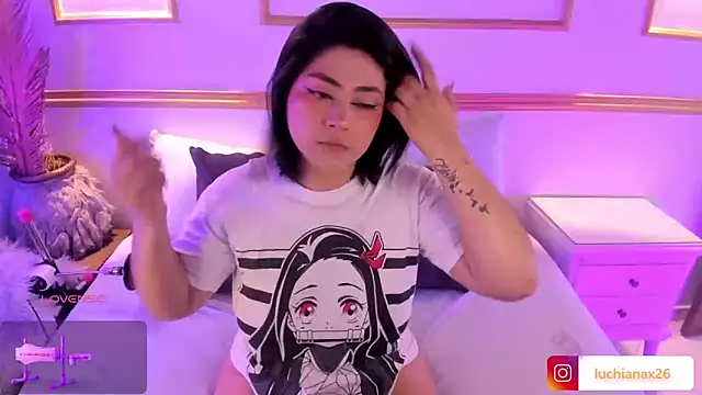 lucy26  online show from September 2025 02:11:01 AM