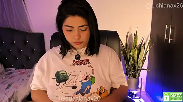 lucy26  online show from May 2026 03:15:02 AM