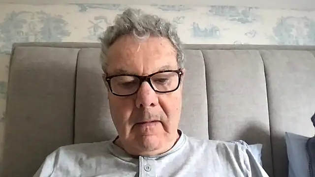 Snapshot of Oldpistolpete chatting on March 2026 09:45:02 AM Oldpistolpete online show from March 2026 09:45:02 AM