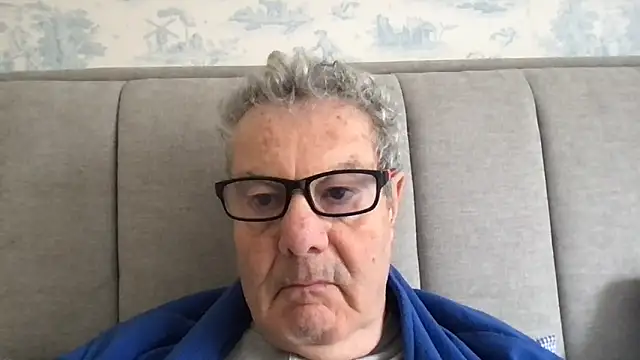 Snapshot of Oldpistolpete chatting on March 2026 09:24:02 AM Oldpistolpete online show from March 2026 09:24:02 AM