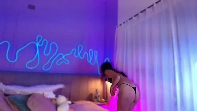 Sofly s online show from June 2026 12:00:02 PM