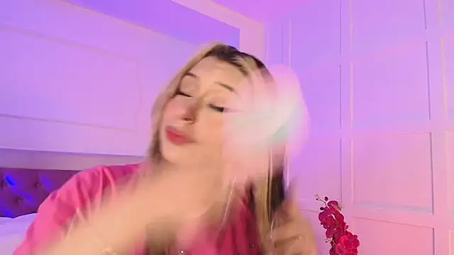 Sofly s online show from July 2026 12:41:02 PM