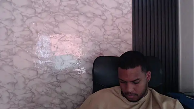 Snapshot of Sandro_xxx chatting on October 2025 09:26:02 PM Sandro xxx online show from October 2025 09:26:02 PM