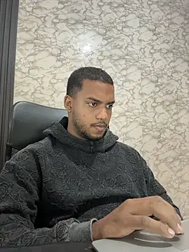 Snapshot of Sandro_xxx chatting on October 2025 12:19:01 PM Sandro xxx online show from October 2025 12:19:01 PM