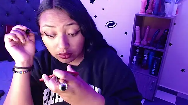 tatiana wd online show from December 2024 02:33:02 AM