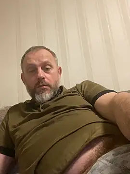 GHsveter online show from April 2026 09:45:01 PM