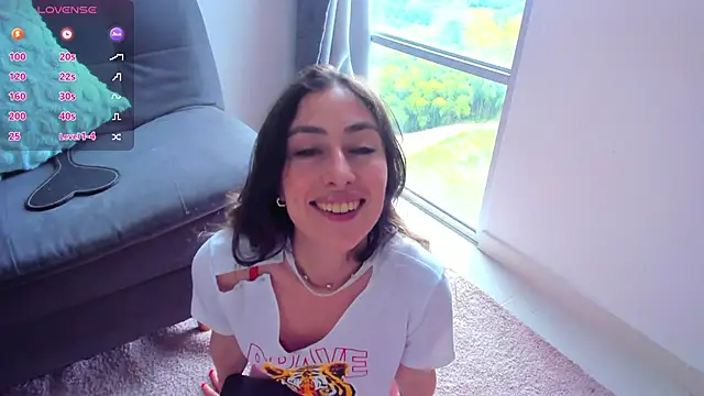 Snapshot of Amatiista chatting on January 2025 08:48:01 PM Amatiista online show from January 2025 08:48:01 PM