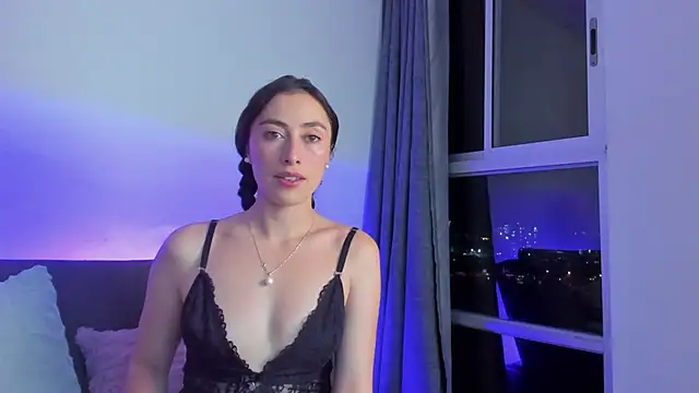 Snapshot of Amatiista chatting on October 2025 01:37:02 AM Amatiista online show from October 2025 01:37:02 AM