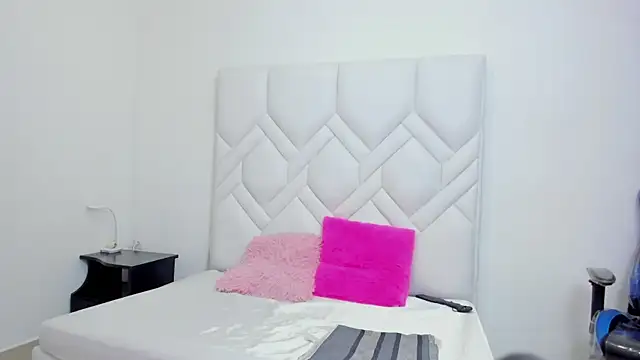 Mature Hard online show from January 2025 07:31:02 PM