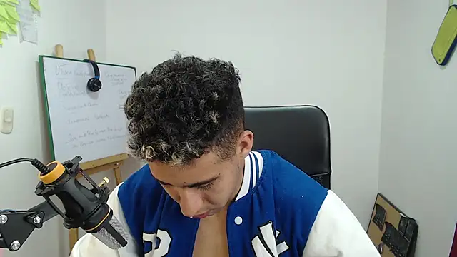 Daiki Jack online show from January 2025 11:44:02 PM