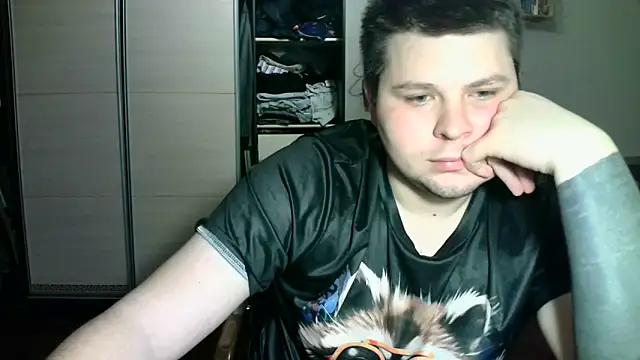 Snapshot of Volshebnik130_ chatting on March 2025 02:51:02 AM Volshebnik130 online show from March 2025 02:51:02 AM