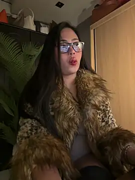 BigDominaMia online show from April 2026 03:09:02 AM