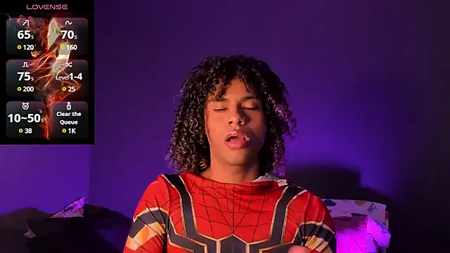 Lucas eevans online show from December 2024 07:50:02 PM