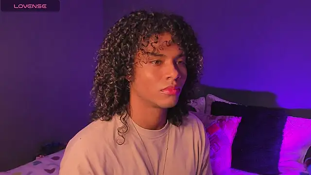 Lucas eevans online show from February 2025 06:15:02 PM