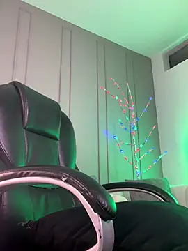 Frank Farrell online show from November 2025 11:02:01 PM