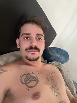 Snapshot of mrtnivnn chatting on March 2026 02:43:01 PM mrtnivnn online show from March 2026 02:43:01 PM