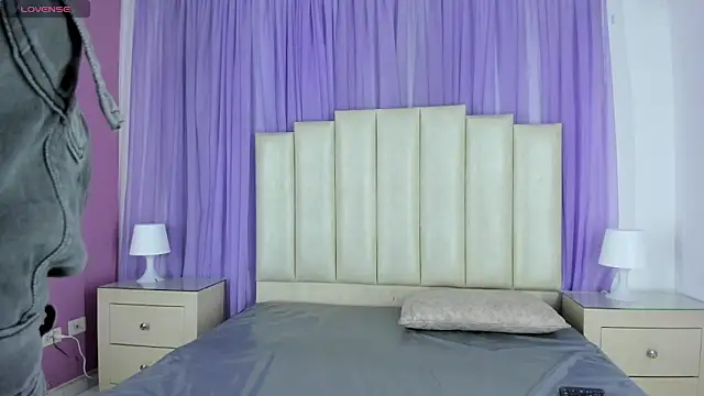 Snapshot of mollieblue69 chatting on January 2025 12:09:01 PM mollieblue69 online show from January 2025 12:09:01 PM