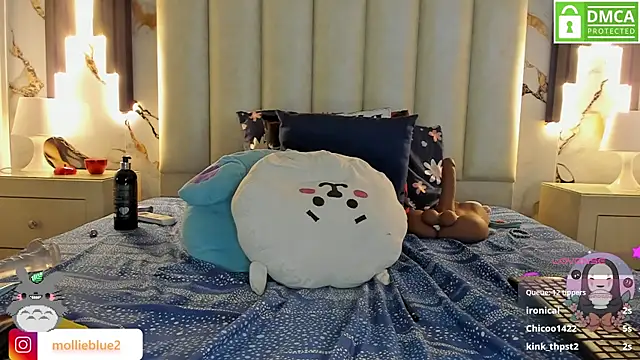 Snapshot of mollieblue69 chatting on February 2025 07:10:01 PM mollieblue69 online show from February 2025 07:10:01 PM