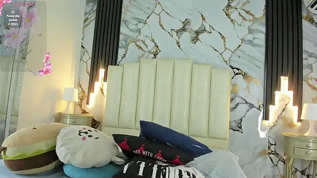 Snapshot of mollieblue69 chatting on September 2025 02:28:02 PM mollieblue69 online show from September 2025 02:28:02 PM