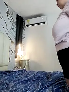 Snapshot of mollieblue69 chatting on October 2025 01:01:01 PM mollieblue69 online show from October 2025 01:01:01 PM