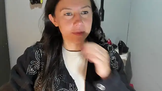 sandyquinnxx online show from March 2026 03:18:01 PM