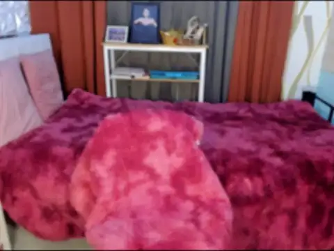 Snapshot of Laura_yourhottestbabe123 chatting on January 2025 02:28:01 PM Laura yourhottestbabe123 online show from January 2025 02:28:01 PM