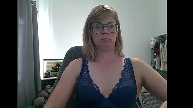 Snapshot of SavannaGirly chatting on March 2025 07:21:02 AM SavannaGirly online show from March 2025 07:21:02 AM