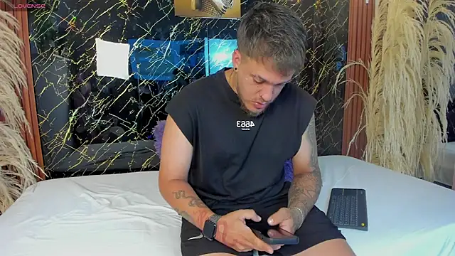 keane lee online show from February 2026 01:11:01 PM