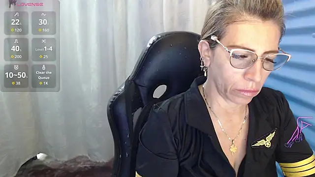 Chayla Ruiz online show from June 2026 02:12:01 PM