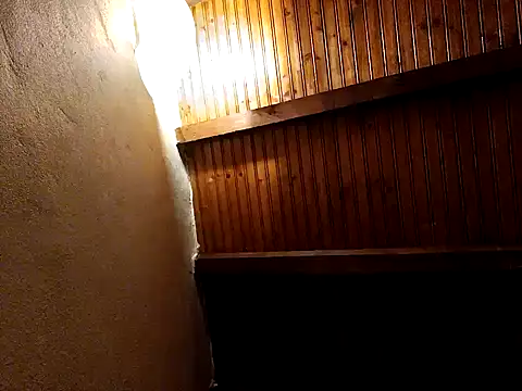 Snapshot of CurlyElisa chatting on December 2024 04:20:01 PM CurlyElisa online show from December 2024 04:20:01 PM