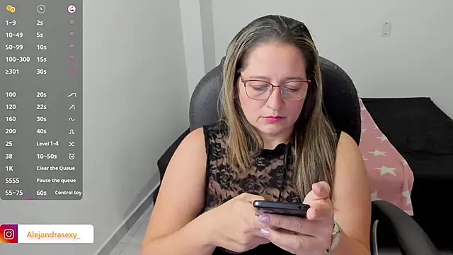 alejandra milf  online show from March 2026 07:36:02 PM