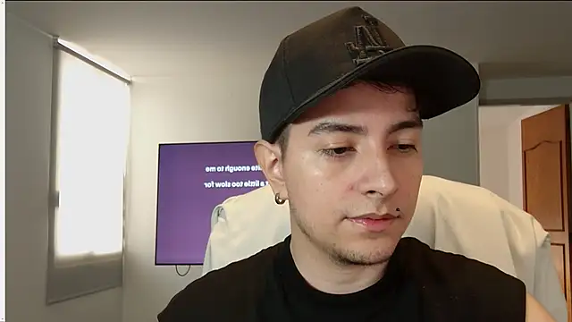 Jhoan saenz online show from October 2025 04:50:01 PM