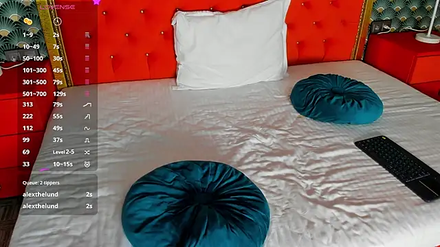 VallerieJones online show from October 2025 10:29:02 PM