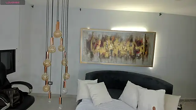 KateSunder online show from February 2026 07:56:01 AM