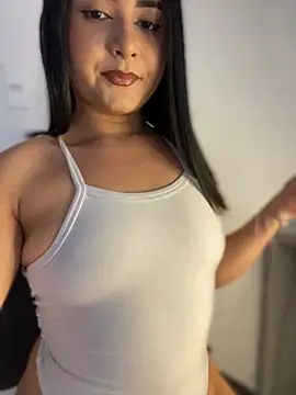 Snapshot of jailyncam_ chatting on January 2025 07:07:02 PM jailyncam online show from January 2025 07:07:02 PM