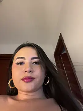 Snapshot of jailyncam_ chatting on March 2025 10:32:01 PM jailyncam online show from March 2025 10:32:01 PM