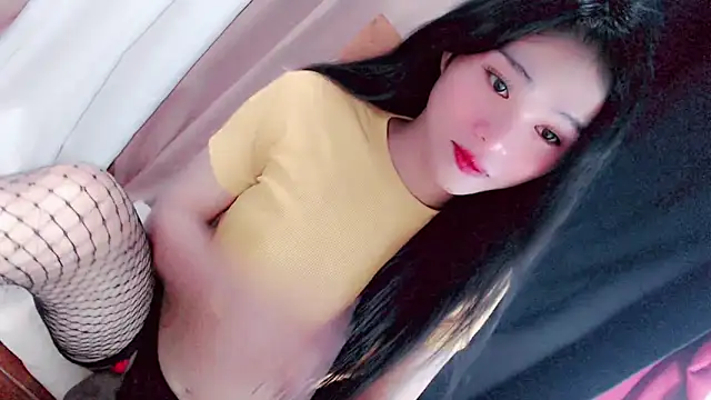 Snapshot of amomentoflust69 chatting on February 2026 11:29:02 AM amomentoflust69 online show from February 2026 11:29:02 AM