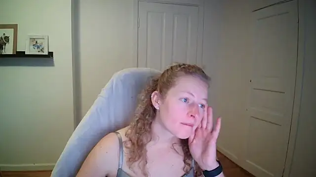 Snapshot of Girlnina-1995 chatting on September 2025 11:23:01 AM Girlnina-1995 online show from September 2025 11:23:01 AM