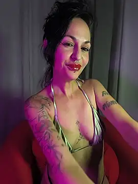 Snapshot of Masha_Real_84 chatting on June 2026 08:30:02 PM Masha Real 84 online show from June 2026 08:30:02 PM
