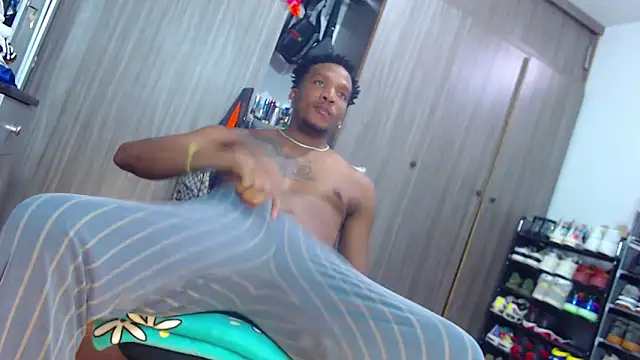 Snapshot of bigdickxblackx chatting on April 2026 08:20:01 PM bigdickxblackx online show from April 2026 08:20:01 PM