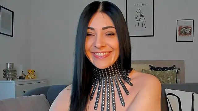 Snapshot of AryaSummersReal chatting on March 2025 08:24:02 AM AryaSummersReal online show from March 2025 08:24:02 AM