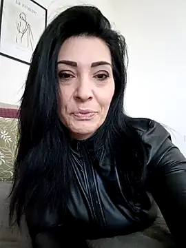 Snapshot of AryaSummersReal chatting on March 2025 08:32:01 AM AryaSummersReal online show from March 2025 08:32:01 AM