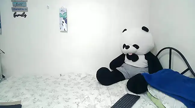 Snapshot of rihanna22 chatting on February 2025 02:27:01 PM rihanna22 online show from February 2025 02:27:01 PM