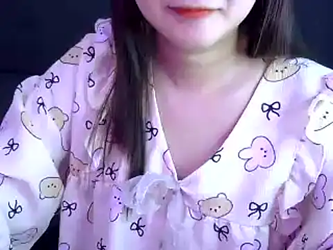 Bee 2k online show from October 2025 04:22:01 AM