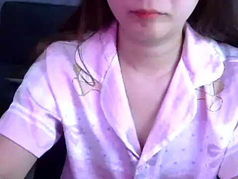 Bee 2k online show from April 2026 04:06:01 AM
