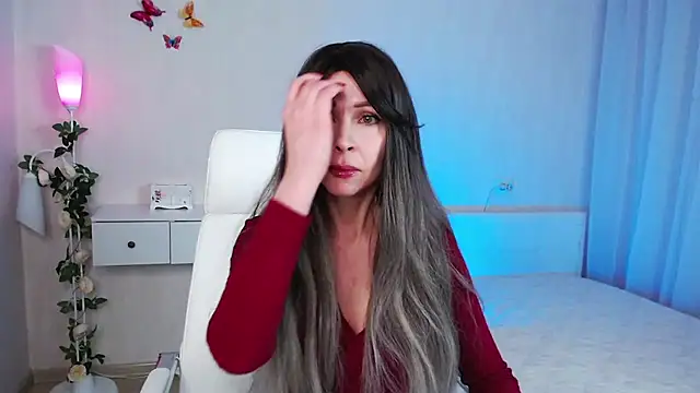 wendifoste online show from January 2025 08:05:02 PM