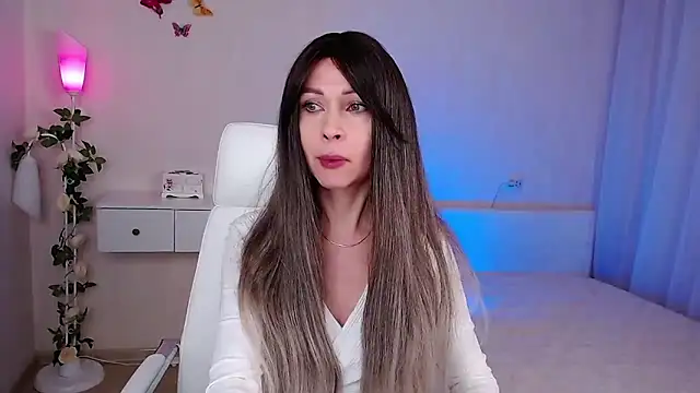 wendifoste online show from January 2025 08:33:01 PM